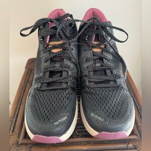 Fresh Foam New Balance Hiking Boots Size 10